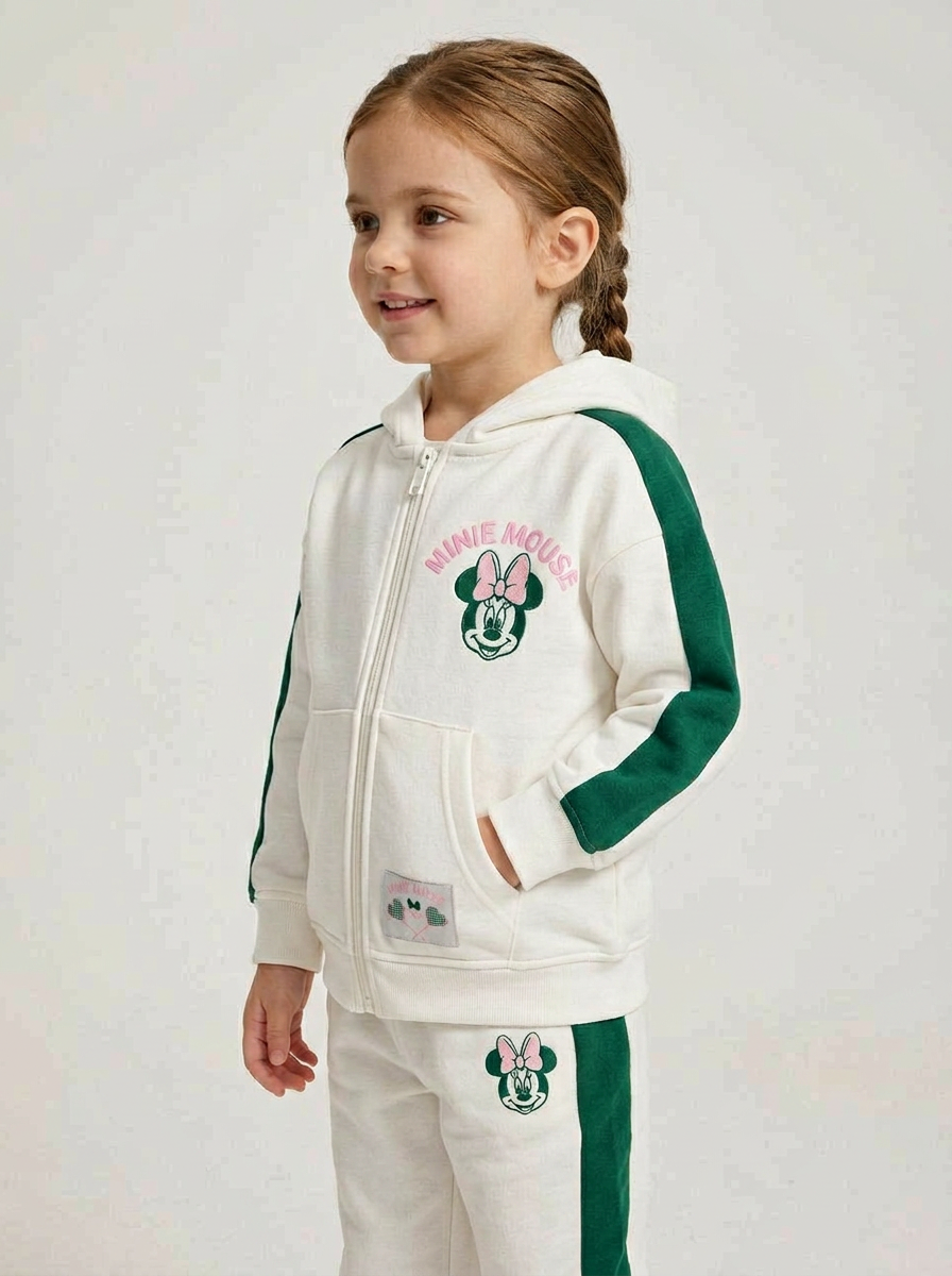 Younger Kids Lic licensed fashion design — look 22