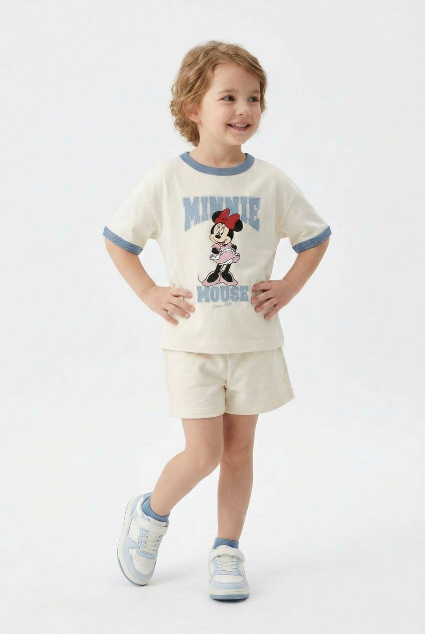 Younger Kids Lic licensed fashion design — look 12