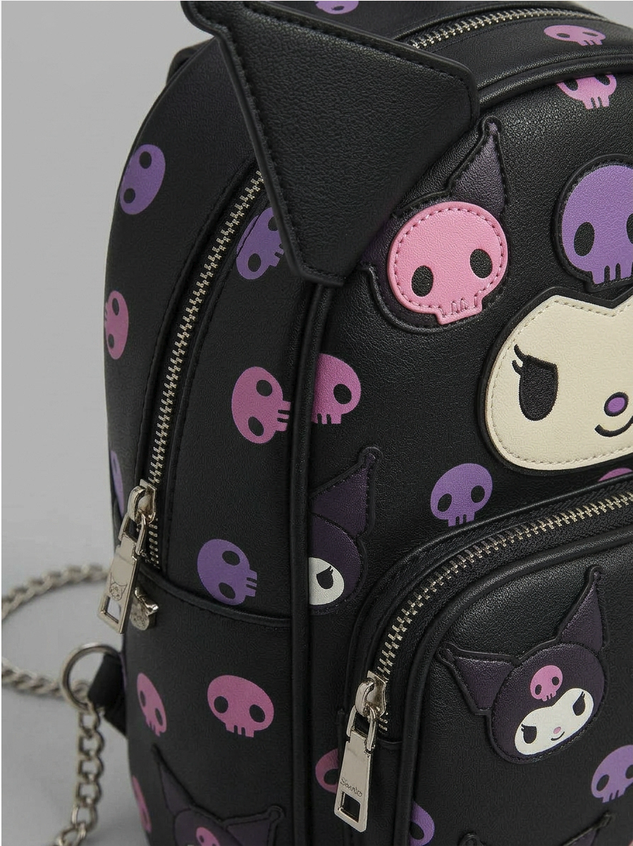 Accessories licensed fashion design — look 6